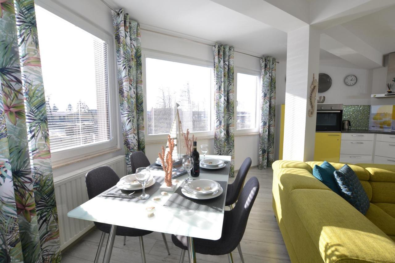 Darlowko Apartament Morski XI Дарлово Экстерьер фото